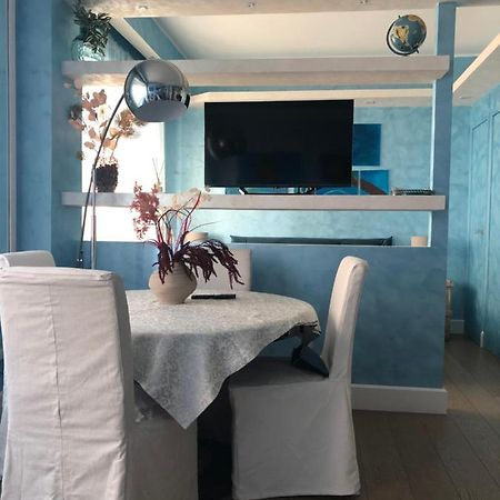 E&C Suites Roma Лідо-ді-Остія Екстер'єр фото
